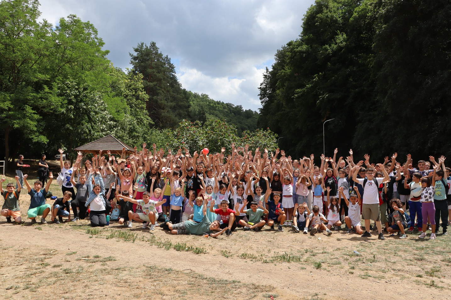 Fëmijë në Kampin Veror Probit Academy Kids